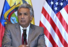 Viaje de Lenín Moreno a EEUU para gestionar vacunas es postergado