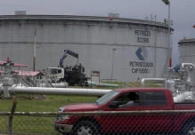 Petroecuador oculta errores hasta en su parque automotor