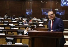 La Asamblea censuró a Juan Zapata, exministro del Interior