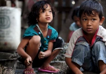 Más de 300 millones de niños viven en una situación de pobreza extrema, según la ONU