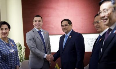 Daniel Noboa, se reunió este miércoles, en China, con el primer ministro de Vietnam, Pham Minh Chinh / Foto: cortesía Presidencia