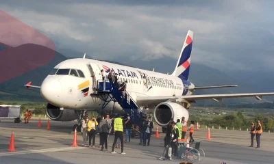 El primer vuelo oficial de LATAM aterrizó en Loja / Foto: cortesía Ministerio de Transporte
