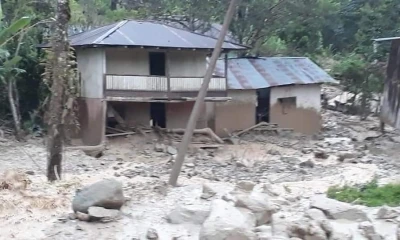 MORONA SANTIAGO.- Las viviendas se encontraban abandonas, indicó un concejal. Foto: Ecuavisa