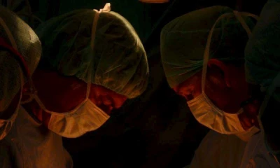 Los investigadores calculan que los casos de cáncer de aparición precoz podrían aumentar un 31 % y un 21 %, respectivamente, en 2030 / Foto: EFE