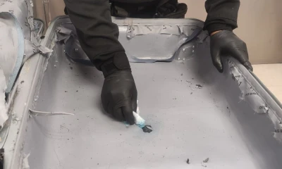 La cocaína estaba adherida a la parte interna de las maletas, elaboradas en fibra de vidrio / Foto: cortesía Policía Nacional