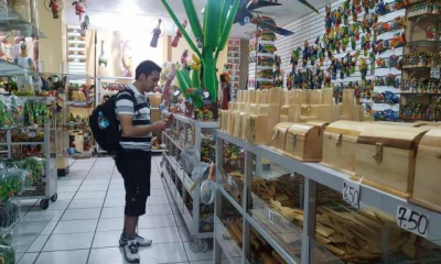 Turistas que visitan el lugar se asombran por la variedad de productos. Foto: La Hora