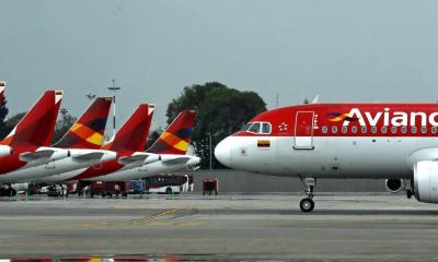 Deberá quedarse en tierra para realizar "una actualización urgente de software" / Foto: EFE 