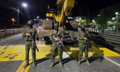 Según información oficial, el valor estimado de la maquinaria incautada asciende a aproximadamente 240.000 dólares / Foto: cortesía Ejército Ecuatoriano