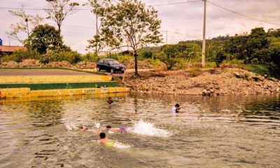 La autorización fue entregada por el viceministro del Agua, Freddy Muñoz / Foto: cortesía Pastaza Travel
