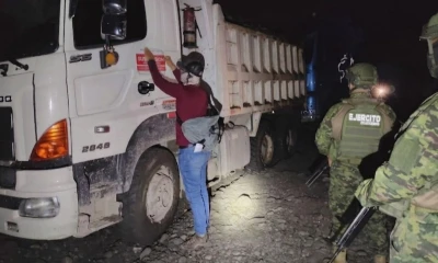 En el lugar se encontraron varias máquinas y equipos que estaban siendo utilizados para la extracción irregular de minerales / Foto: cortesía Ejército Ecuatoriano