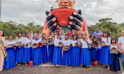 Uno de los elementos destacados del proyecto es una escultura de una mujer indígena sosteniendo una mukawa / Foto: cortesía Secretaría Técnica Amazónica