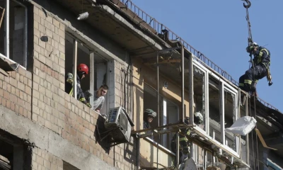 Cerca de estos edificios también fue destruida en el ataque una infraestructura eléctrica / Foto: EFE