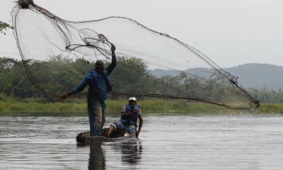 La pesca artesanal y el cultivo en cautiverio de peces son actividades fundamentales para el desarrollo sostenible / Foto: EFE