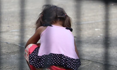 Entre 2021 hasta agosto de 2023 hubo 18.921 atenciones de consulta externa por casos de violencia física, sexual o psicológica / Foto: EFE