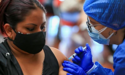 Ecuador registra notorio alivio en contagios y fallecimientos por covid-19 / Foto: EFE