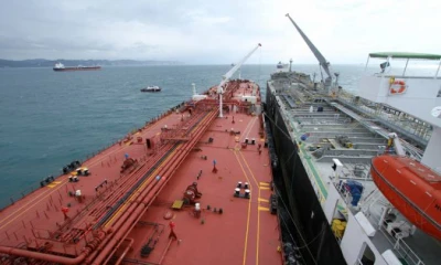 Las ventas anticipadas de petróleo fueron un mecanismo que usó el gobierno de Rafael Correa para generar nuevos ingresos. Sin embargo, no fueron consideradas como deuda. Foto: El Universo