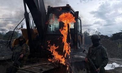La operación contra la minería ilegal se realizó en el sector de Chuchumbletza, cantón Gualaquiza / Foto: cortesía Ejército ecuatoriano