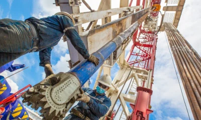 Se ha señalado que el proceso de traspaso de acciones de Repsol no ha concluid