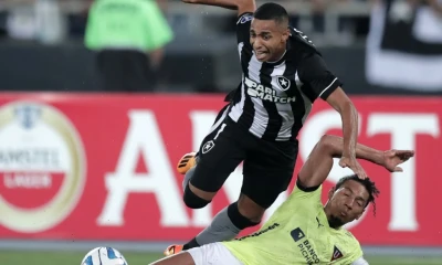 El cuadro universitario igualó 0-0 con Botafogo en el estadio Nilton Santos / Foto: EFE