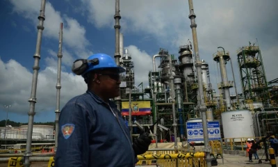 EXPRESO publicó ayer que otro de los supuestos detonantes en la salida de Byron Ojeda fue la renegociación de contratos con China y Tailandia. Foto: Expreso