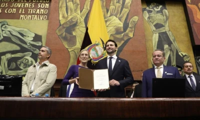 Annabella Azin tomó el juramento a Niels Olsen / Foto: cortesía Asamblea Nacional