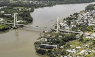 MODERNIDAD. Este puente es apto para caminatas y ciclo paseos. Forma parte de lo actual de El Coca. Foto: La Hora