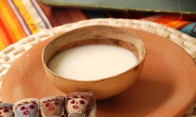 La chicha no solo alivia el calor y acompaña los rituales, sino que cumple un papel fundamental en la cohesión social / Foto: cortesía Ministerio de Cultura