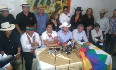 Los líderes de los Pueblos Motuvios, de la Conaie, de la Ecuarunari pidieron a la Fiscalía el inicio de una investigación en contra del expresidente Rafael Correa, por los casos de corrupción que involucran a obras estratégicas y la constructora brasileña Odebrecht. Foto: El Universo