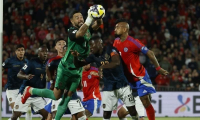 Hernán Galíndez volvió a ser la figura de Ecuador / Foto: EFE