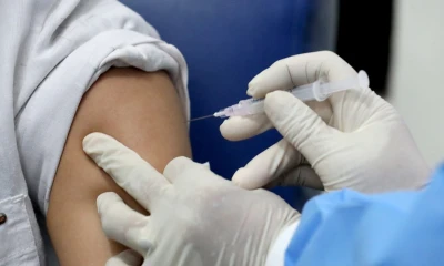 Ecuador invertirá 200 millones de dólares para vacunar al 65% de la población / Foto: EFE