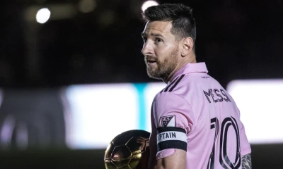 El texto no escatima en calificativos para "el mayor jugador vivo, posiblemente el mejor que ha jugado nunca en el deporte más popular del mundo"/ Foto: cortesía EFE