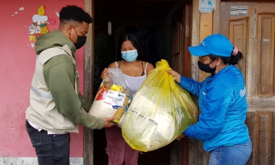 Hasta la fecha se ha entregado un total de 580 kits con ayuda humanitaria / Foto: Cortesía MIES