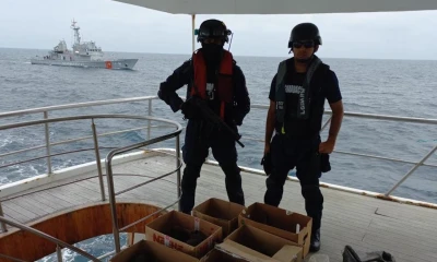 La Marina capturó una embarcación con especies protegidas de Galápagos /  Foto: cortesía Fiscalía