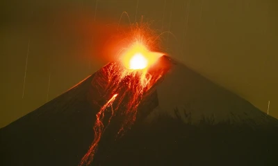 El Sangay experimentó un nuevo pulso eruptivo, muy frecuentes en su historia / Foto: EFE