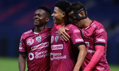 Patrick Mercado (centro) fue la figura de Independiente del Valle frente a Deportivo Cuenca / Foto: cortesía IDV