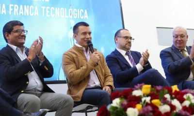 La ceremonia en Cuenca estuvo encabezada por el presidente Daniel Noboa / Foto: cortesía Presidencia
