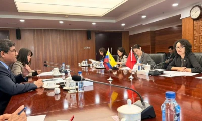Luis Jaramillo, ministro de Producción, se reunió con Li Yongjie, viceministra de Comercio de China / Foto: cortesía Ministerio de Producción