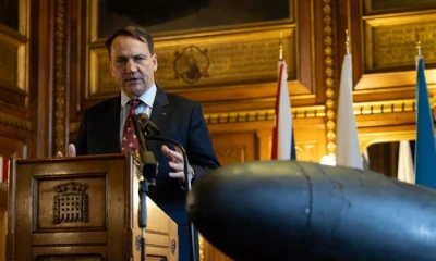 El riesgo de detención se basa en la orden de arresto emitida por la CPI el 17 de marzo de 2023 / Foto: cortesía Rados?aw Sikorski