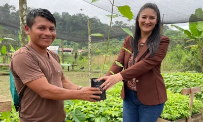 Entre los compromisos de la comunidad está que cada beneficiario deberá transformar en al menos cinco hectáreas de su finca con las plantas producidas / Foto: cortesía ministerio de Agricultura