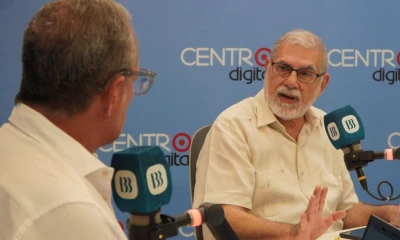 Alberto Dahik, exvicepresidente, fue entrevistado ayer en Radio Centro de Guayaquil / Foto: cortesía Radio Centro