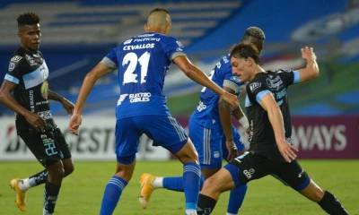 Emelec venció a Macará y avanzó a la fase de grupos de la Sudamericana / Foto: EFE