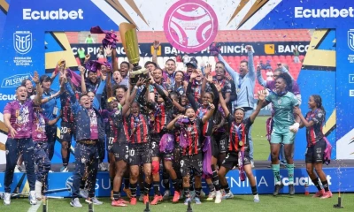  Las Dragonas cerraron una campaña en la que ganaron todos los partidos e irán al Grupo A /  Foto: EFE 