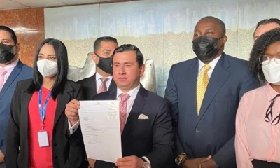 UNES presentó solicitud de juicio de censura contra procurador Íñigo Salvador / Foto: EFE