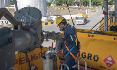 Actualmente, las gasolinas Extra y Ecopaís, así como el diésel, mantienen subsidios estatales / Foto: cortesía Petroecuador