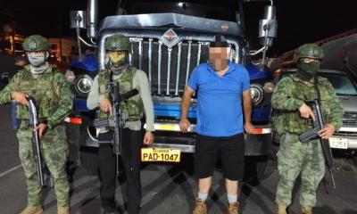 Un tanquero fue interceptado en la parroquia San Sebastián del Coca / Foto: cortesía Ejército
