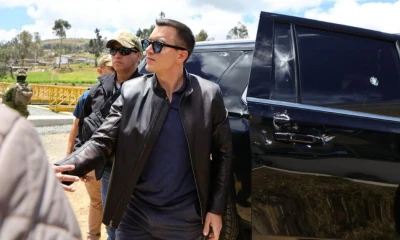 El vehículo presidencial recibió balazos y piedrazos en Cañar / Foto: cortesía Presidencia