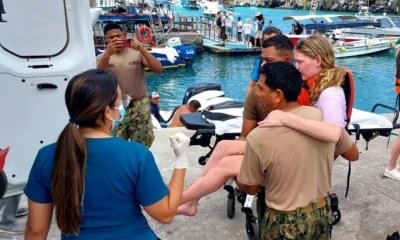 Entre los veintiocho rescatados había veinticinco turistas y tres guías turísticos / Foto: cortesía Armada del Ecuador