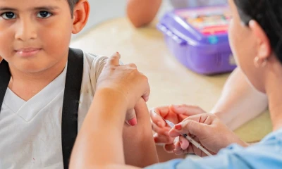 Las medidas buscan reducir el riesgo de brotes de enfermedades prevenibles, como el sarampión / Foto: cortesía Unicef