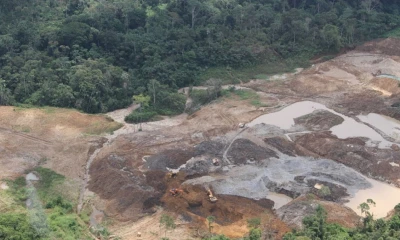La falta de regulación y de vigilancia por parte de las autoridades de la zona ha llevado a una gran cantidad de mineros ilegales a operar en la región/ Foto: Cortesía Ministerio de Gobierno