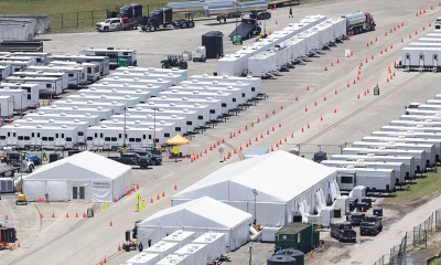 Las aeronaves, operadas por el Departamento de Seguridad Nacional pueden deportar de manera directa a los migrantes desde el sitio/ Foto: cortesía EFE